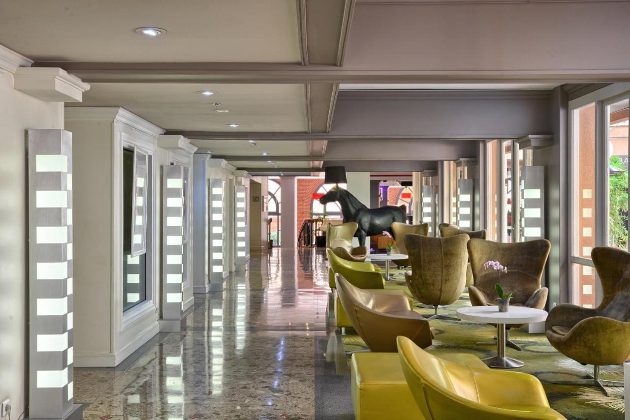 Plaza Hotel Capitole Toulouse - Anciennement Crowne Plaza Buitenkant foto